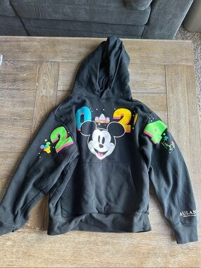 Disney Black Kids Hoodie with Colorful Mickey 2024 Graphics